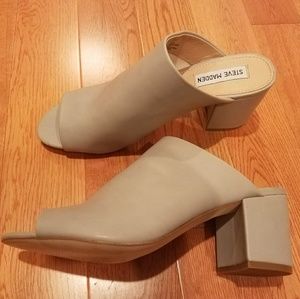 Grey Open-toe Mule, Block Heel